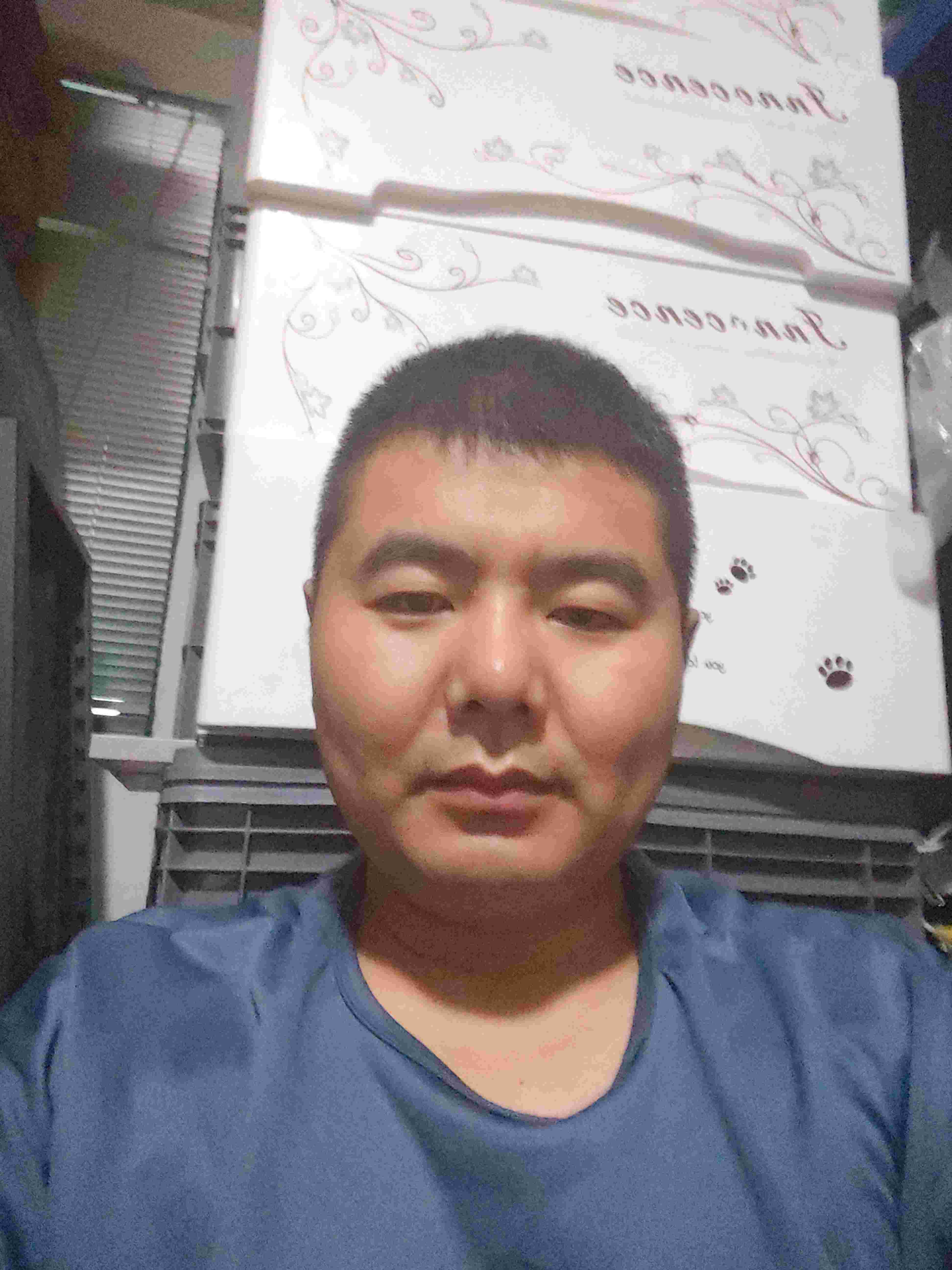 王加存