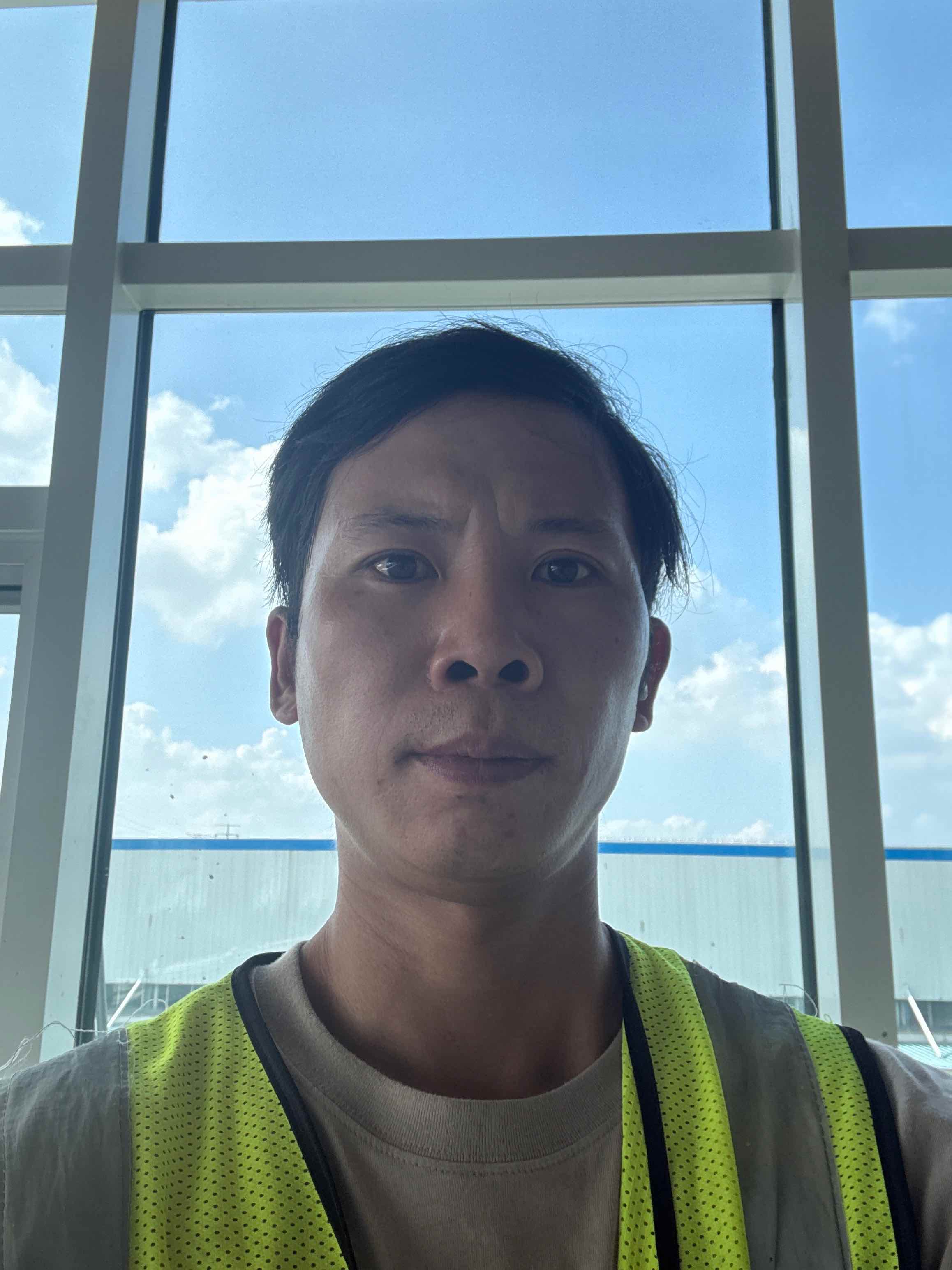 罗平安